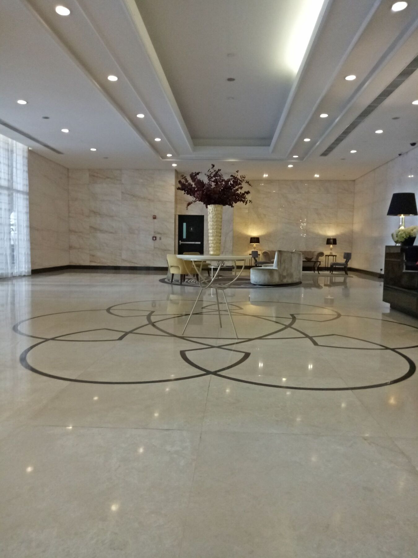 Venice Mckinley Hill Taguig Bgc Bagian luar foto