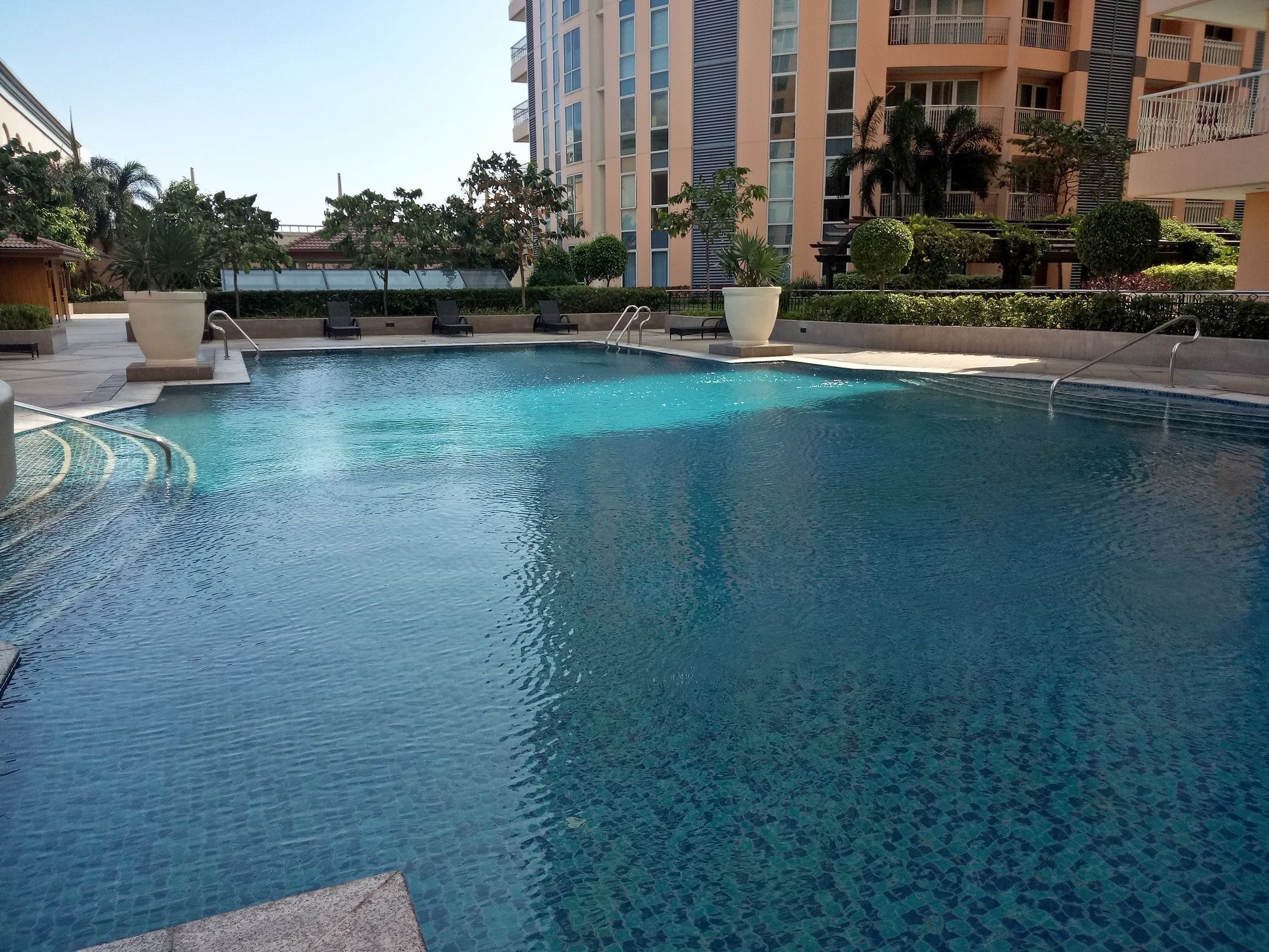 Venice Mckinley Hill Taguig Bgc Bagian luar foto