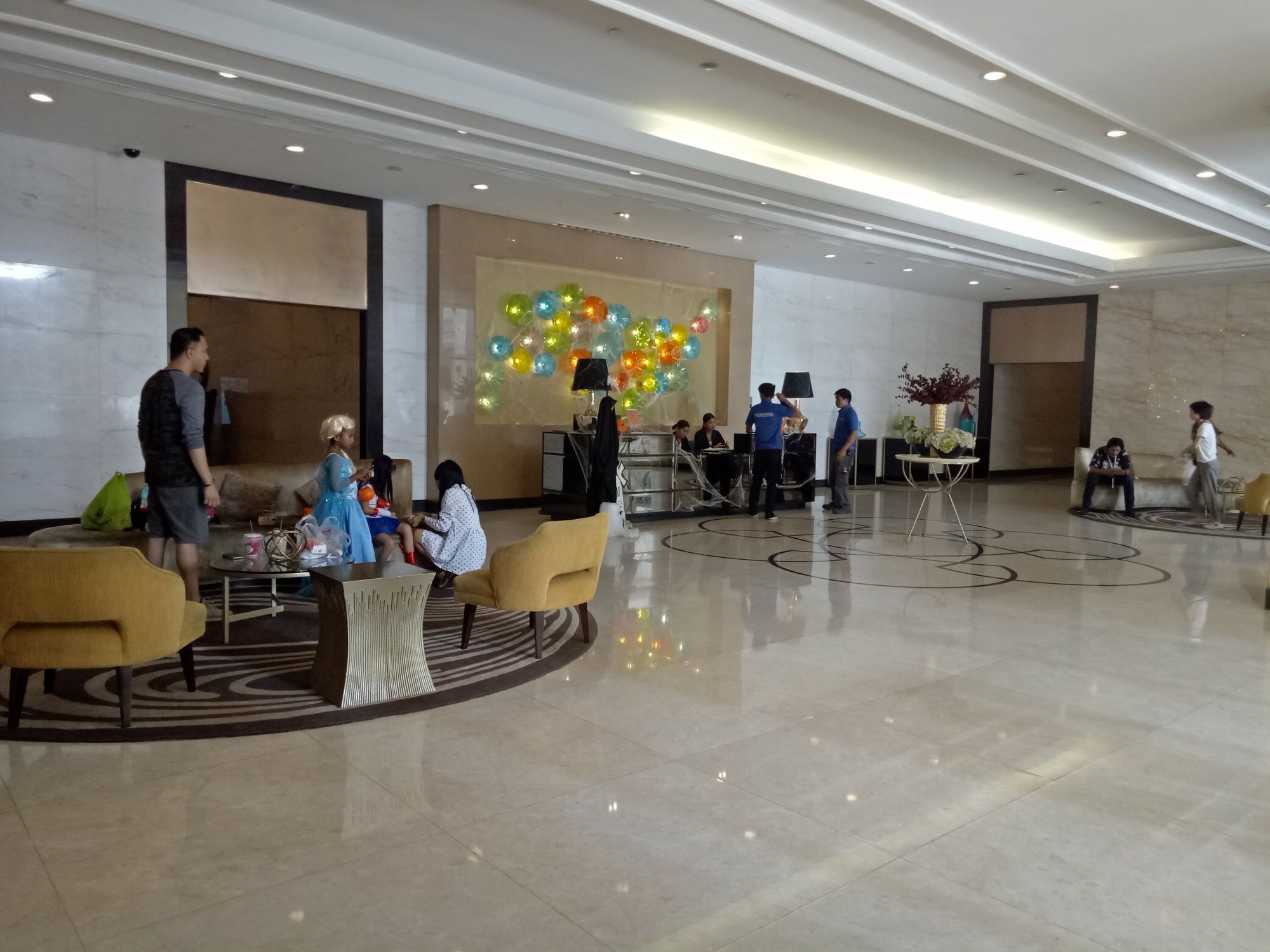 Venice Mckinley Hill Taguig Bgc Bagian luar foto