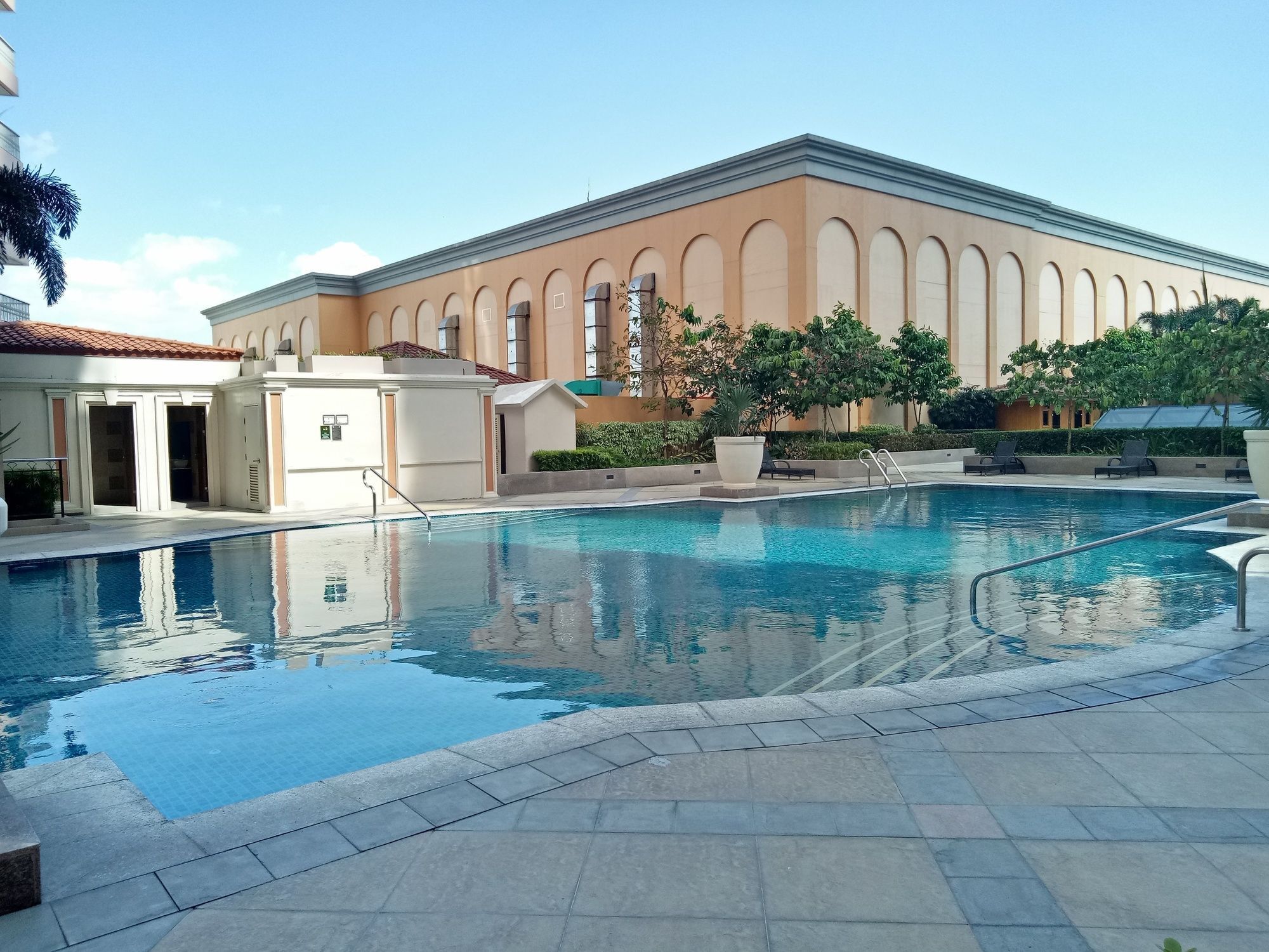 Venice Mckinley Hill Taguig Bgc Bagian luar foto